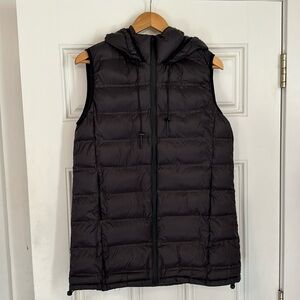 Zara black puffy vest